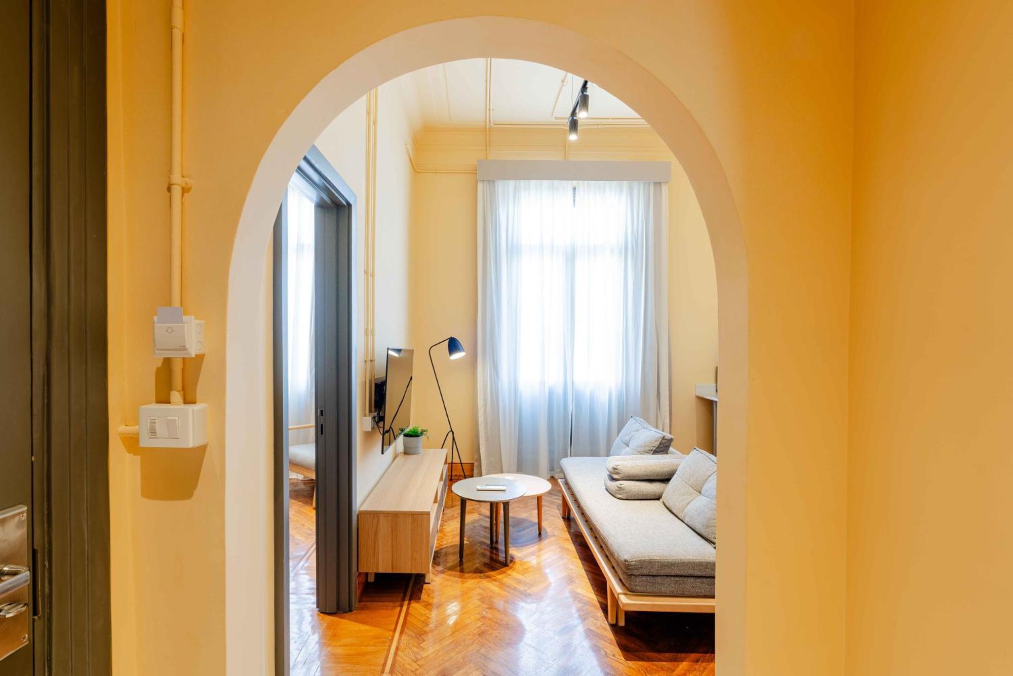Grey L Studio Apartments Downtown Alexandria Menasce House Εξωτερικό φωτογραφία
