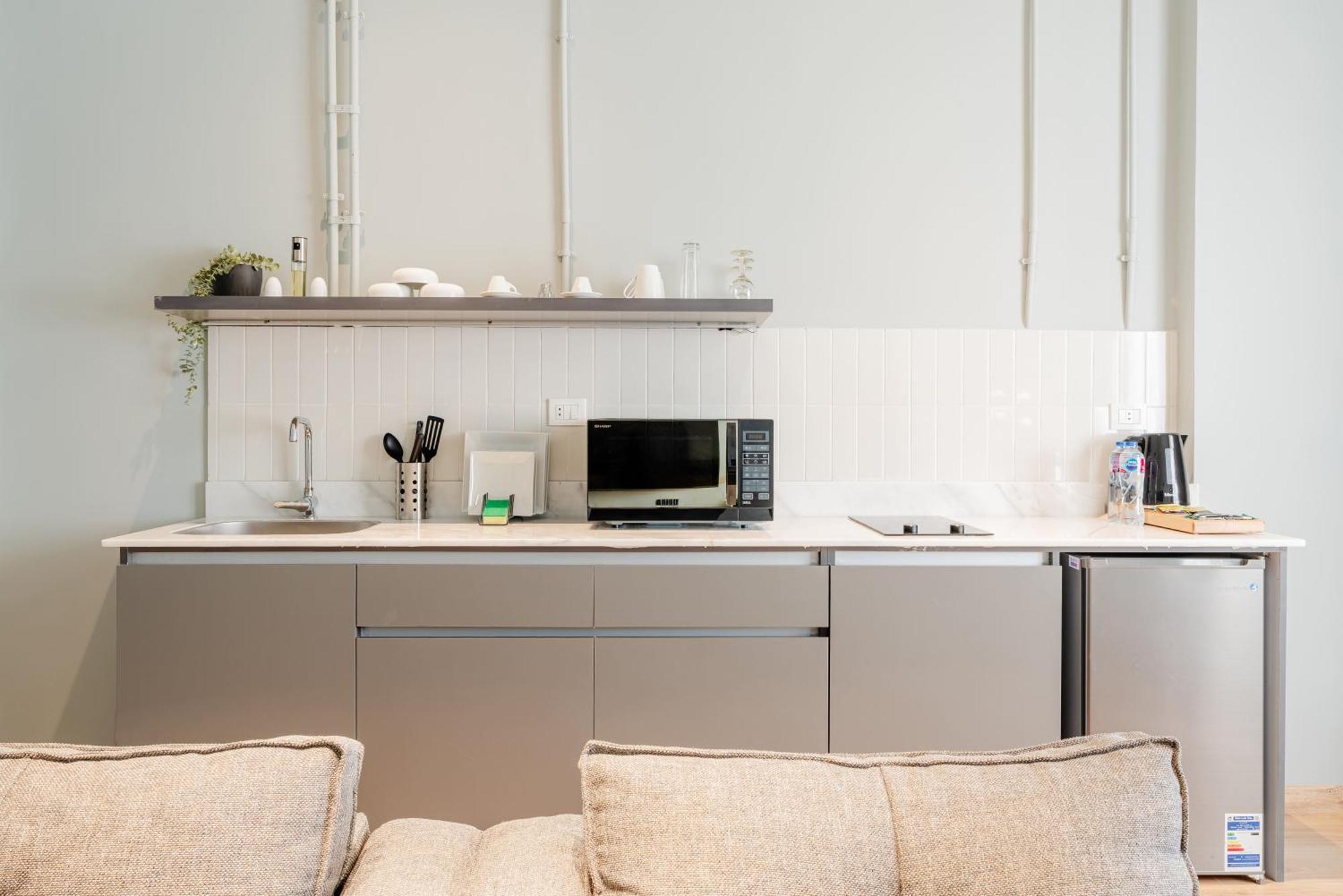 Grey L Studio Apartments Downtown Alexandria Menasce House Εξωτερικό φωτογραφία