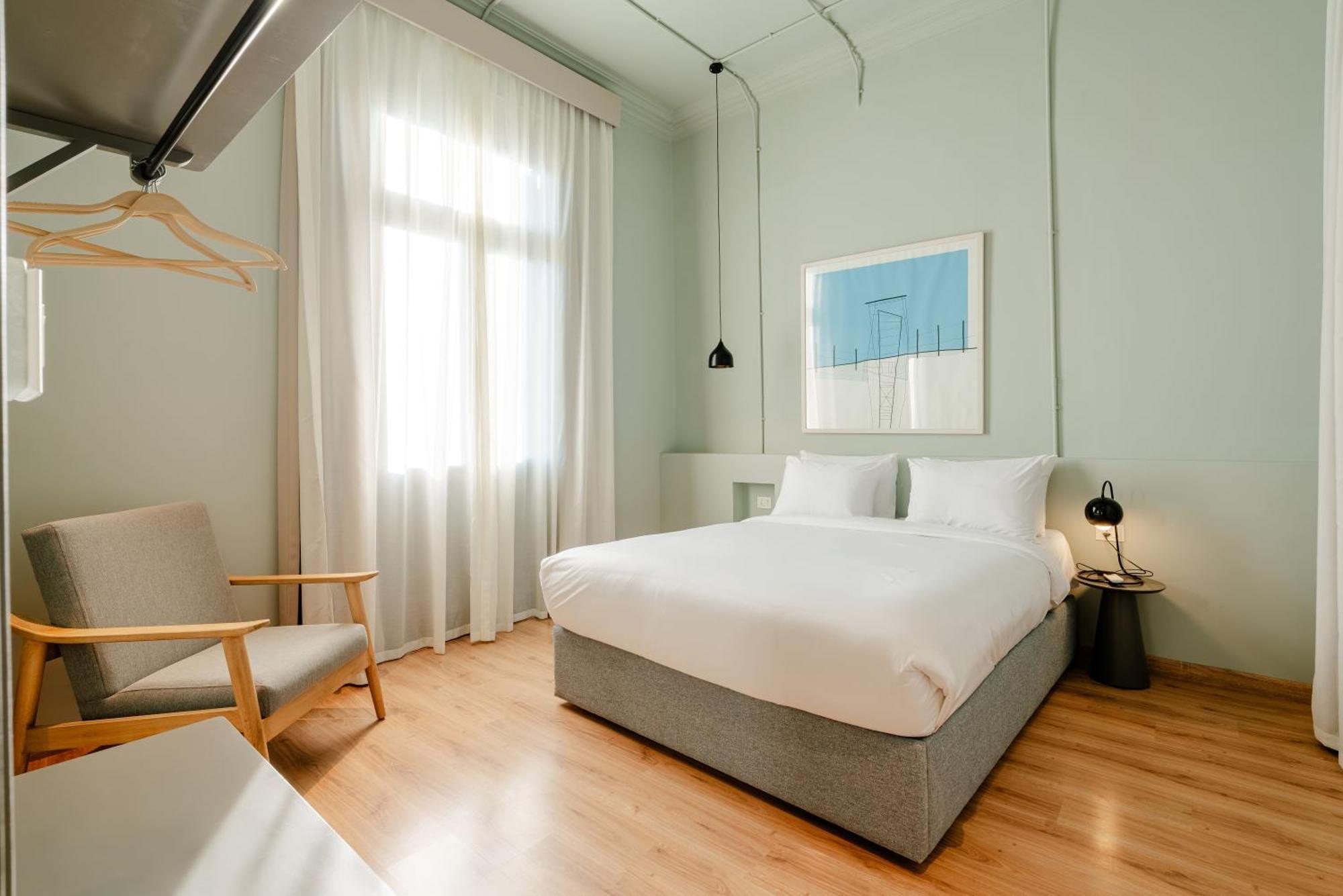 Grey L Studio Apartments Downtown Alexandria Menasce House Εξωτερικό φωτογραφία
