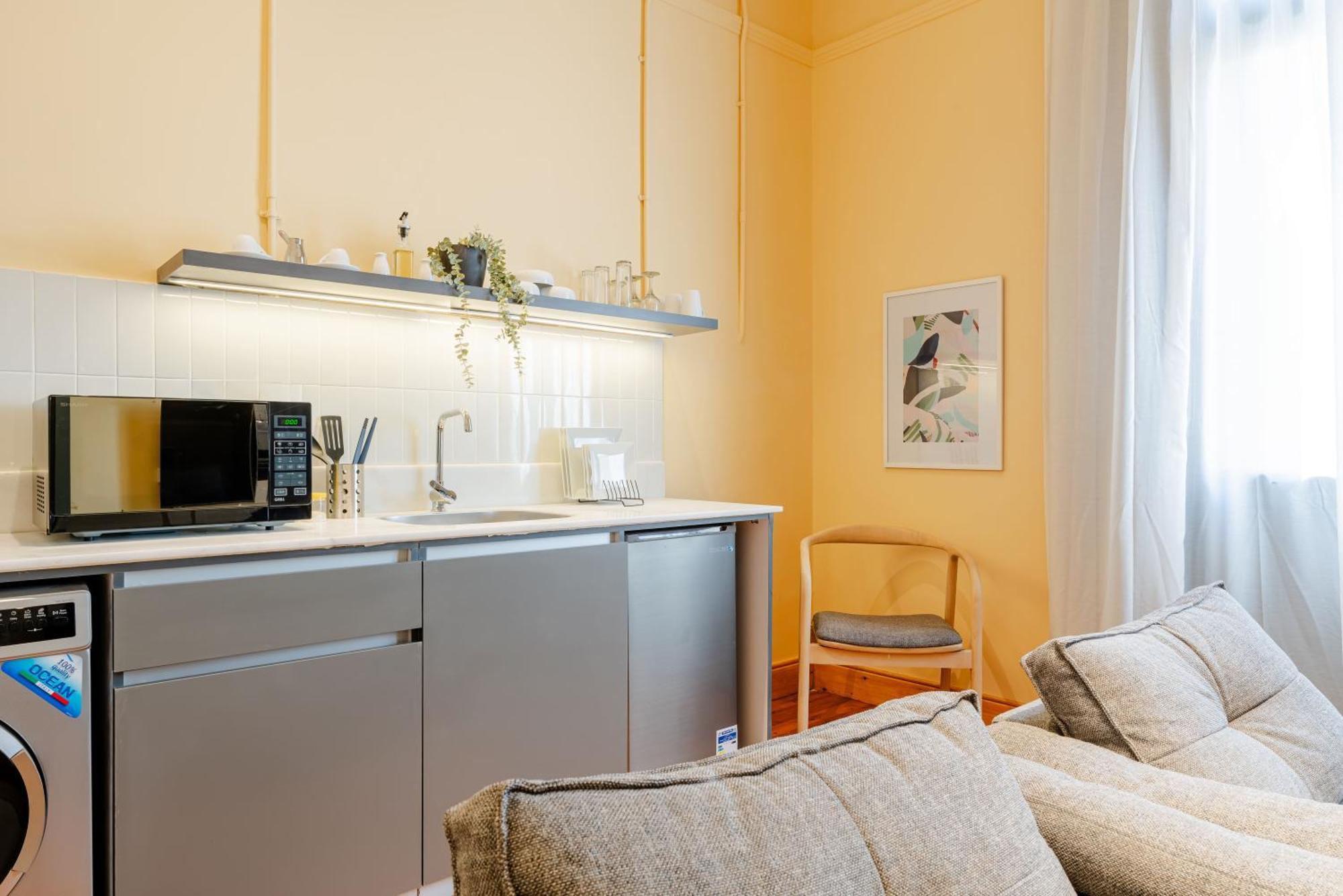 Grey L Studio Apartments Downtown Alexandria Menasce House Εξωτερικό φωτογραφία